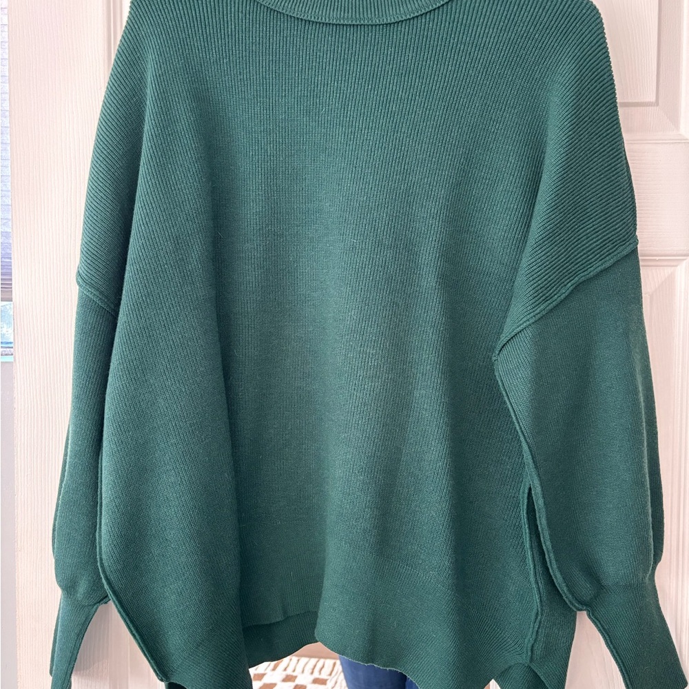Amazon Women's Forest Green Crew Neck Sweater